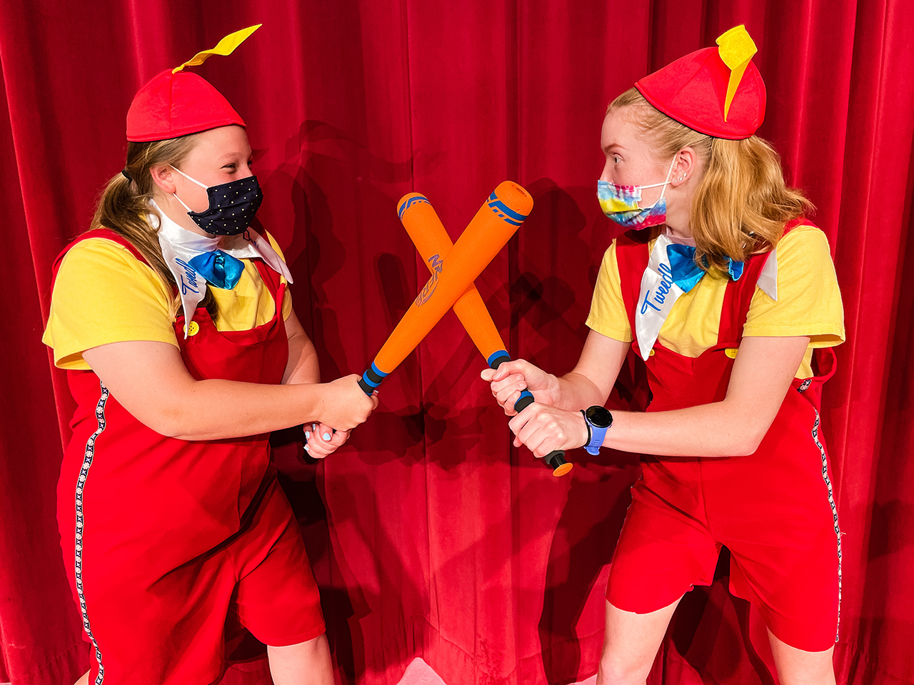 Molly Kalifeh as Tweedledee and Lahna Wempner as Tweedledum
